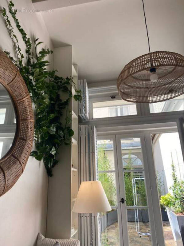 Appartement à PARIS-9E