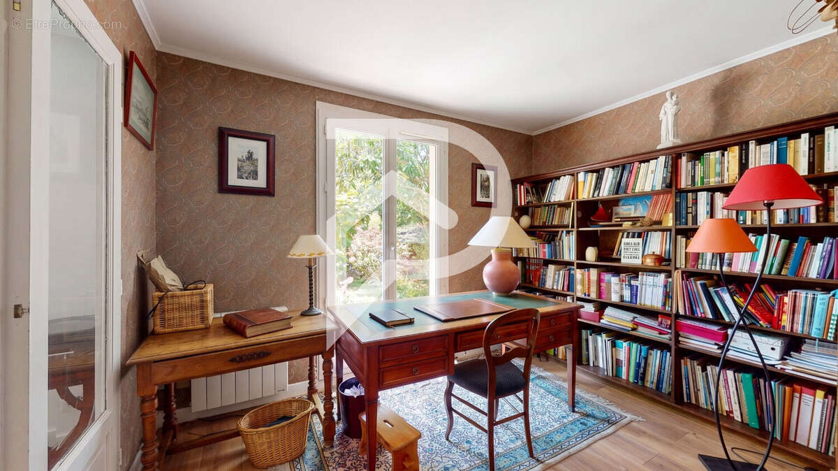 Maison à NOISY-LE-ROI