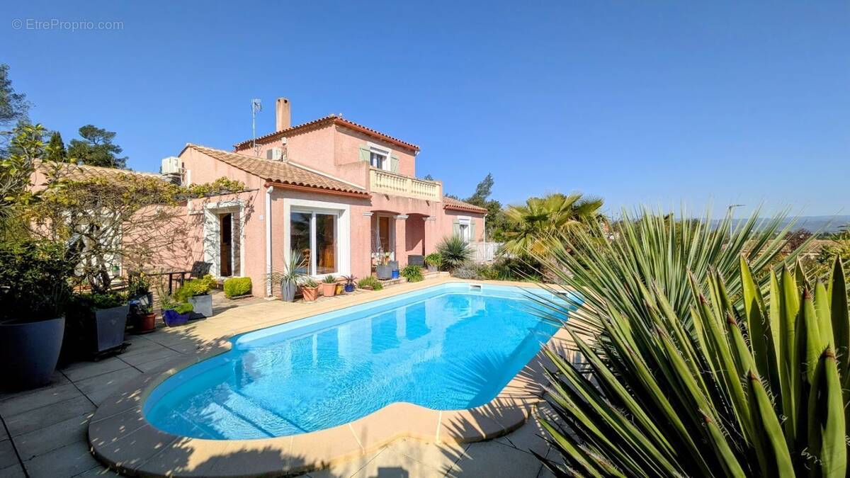 Maison à TOUROUZELLE