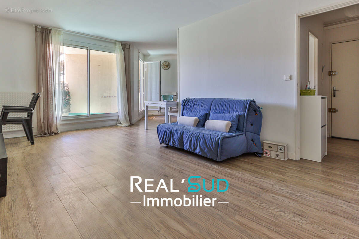 Appartement à MARSEILLE-8E