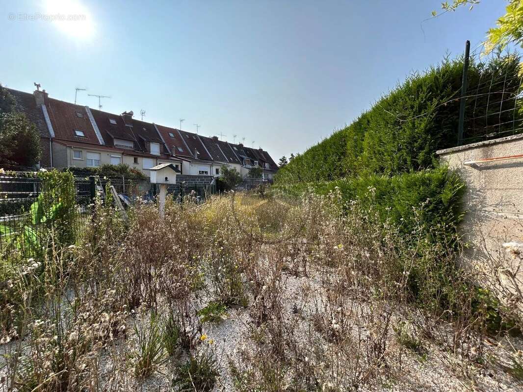 Maison à SAINT-QUENTIN