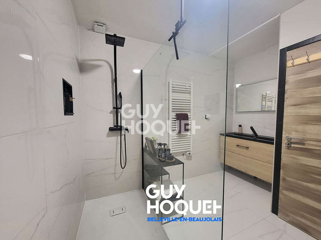 Maison à BELLEVILLE