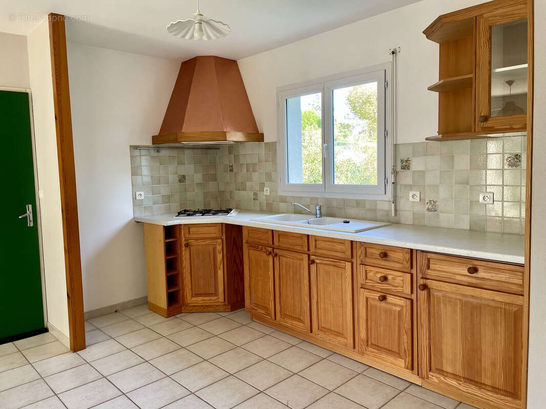 Maison à SAINT-SAVINIEN