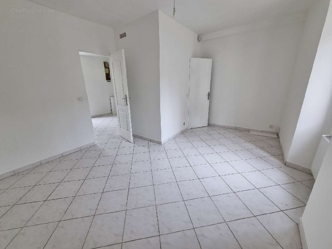 Appartement à TOURNAN-EN-BRIE