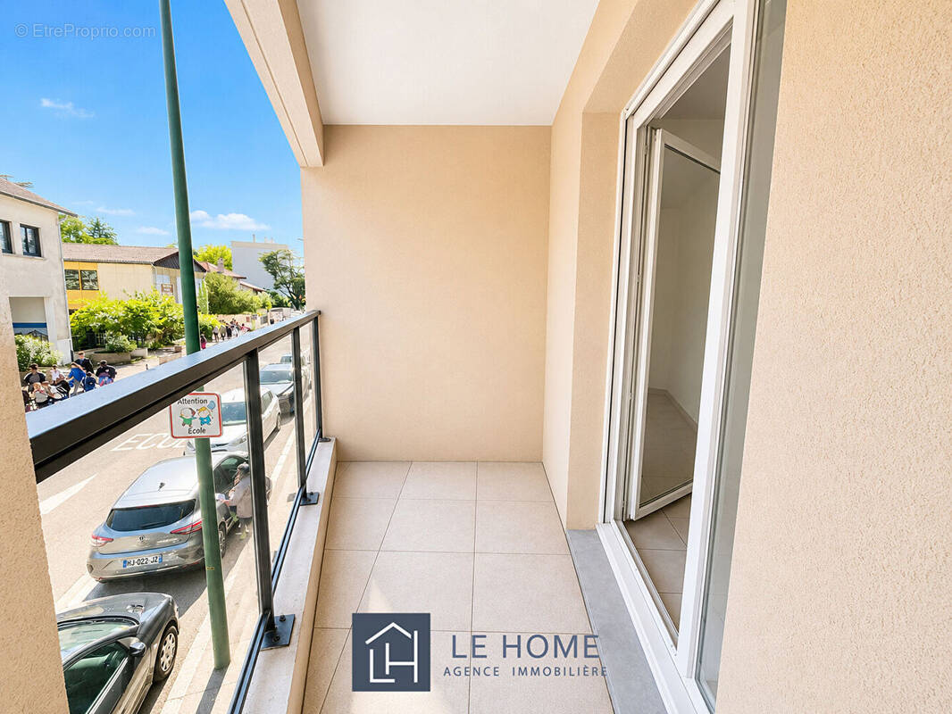 Appartement à TASSIN-LA-DEMI-LUNE