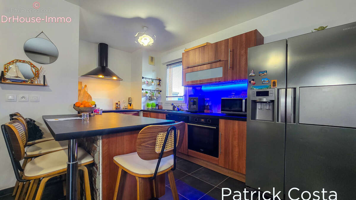 Appartement à SOLLIES-PONT