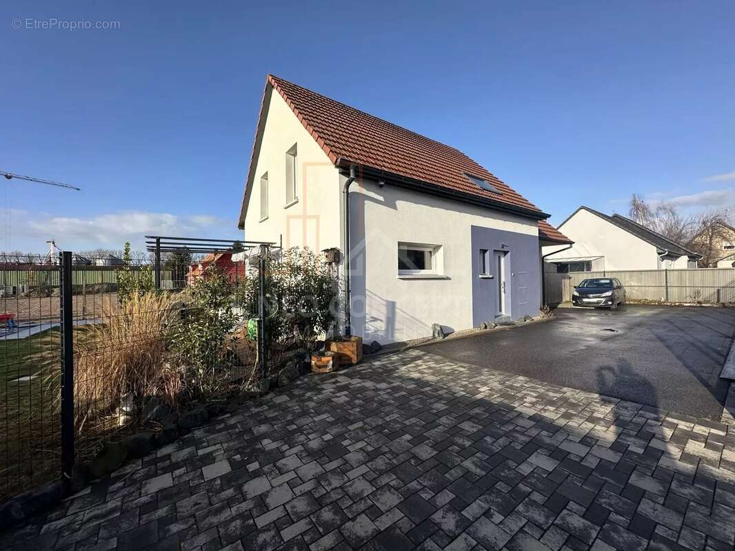 Maison à ROPPENHEIM