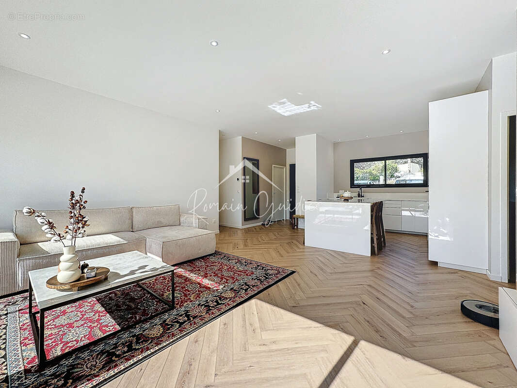 Maison plain-pied f4 99 m2 de 2023 - photo 6