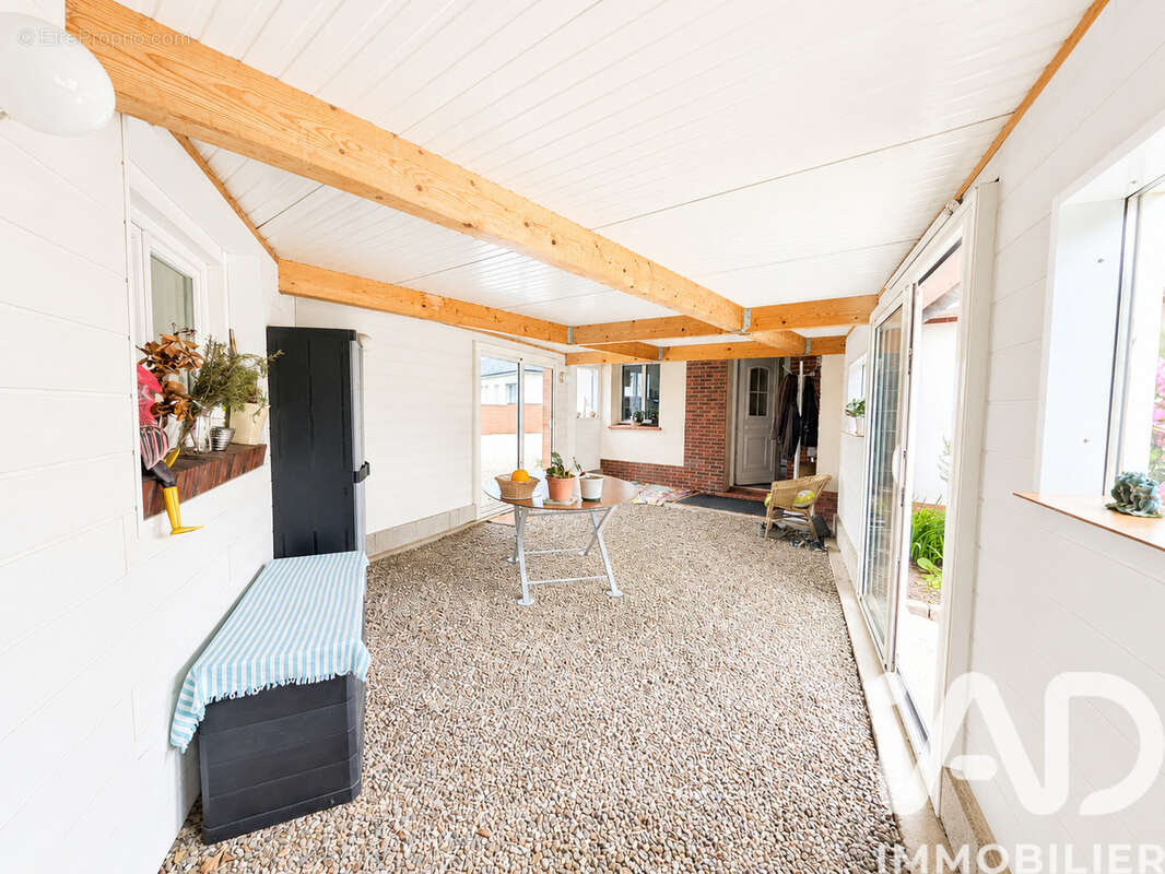 Maison 123 m² à Pretot-Vicquemare  - photo 7