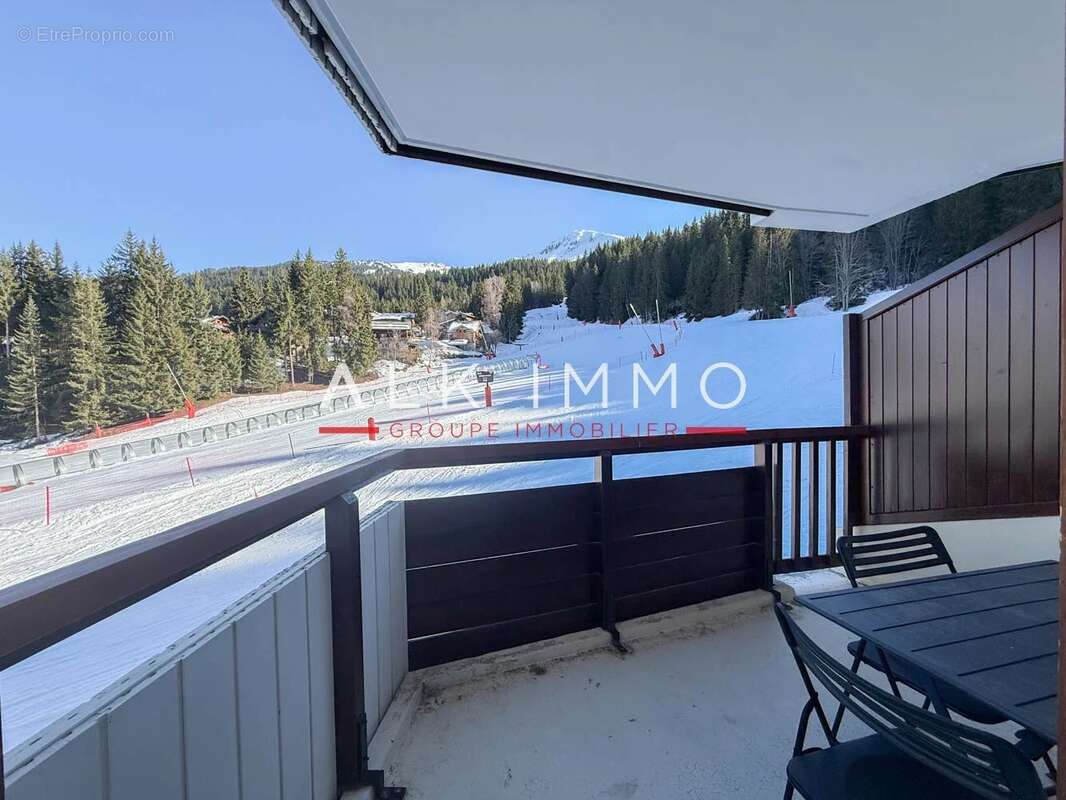 Appartement à LA PERRIERE