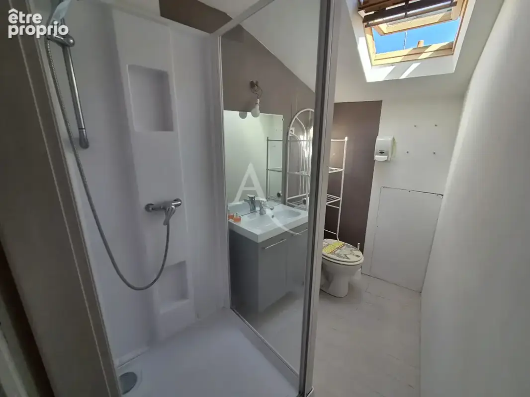 Immeuble Doue En Anjou 6 pièce(s) - photo 12