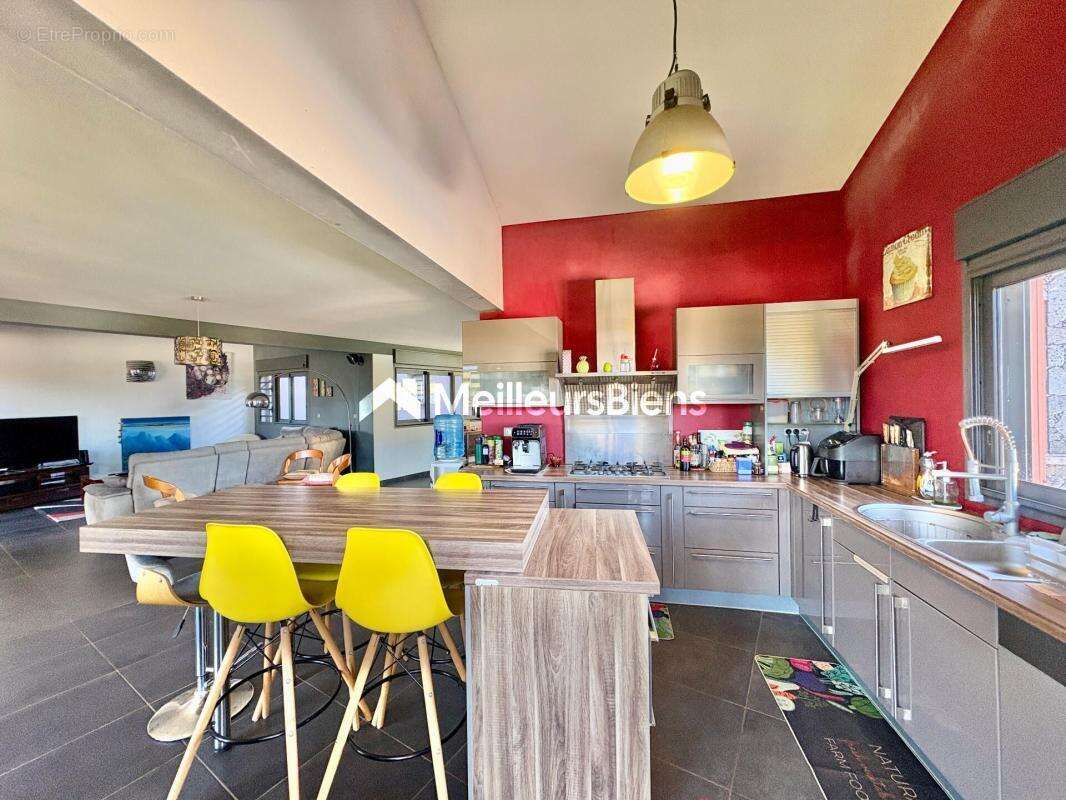 Maison à SAINT-PIERRE