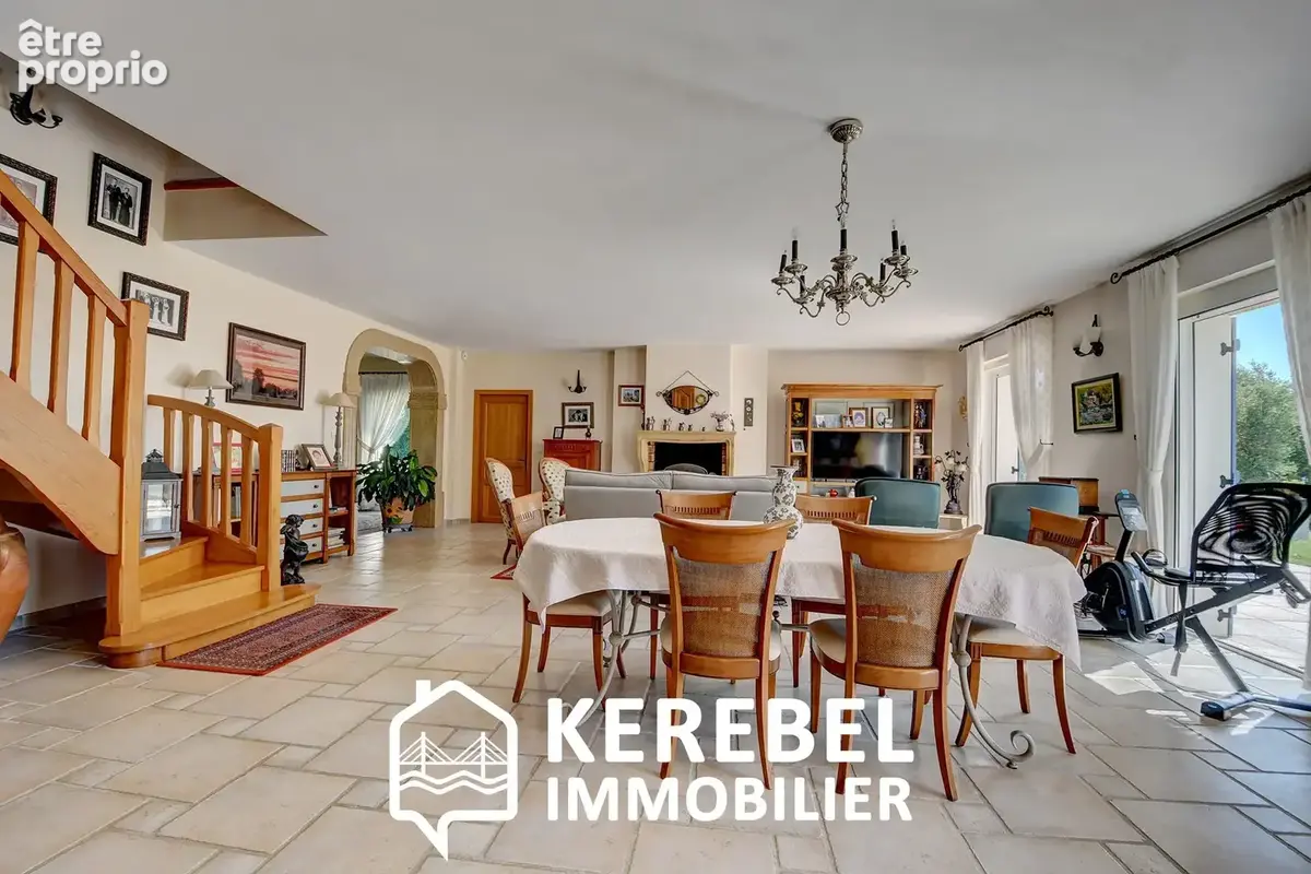 Maison 9 pièces 255 m² à vendre à Plougastel-Daoulas (29470) - photo 6