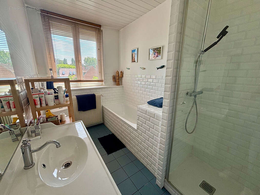 Belle maison semi-indiv prox village! - photo 4