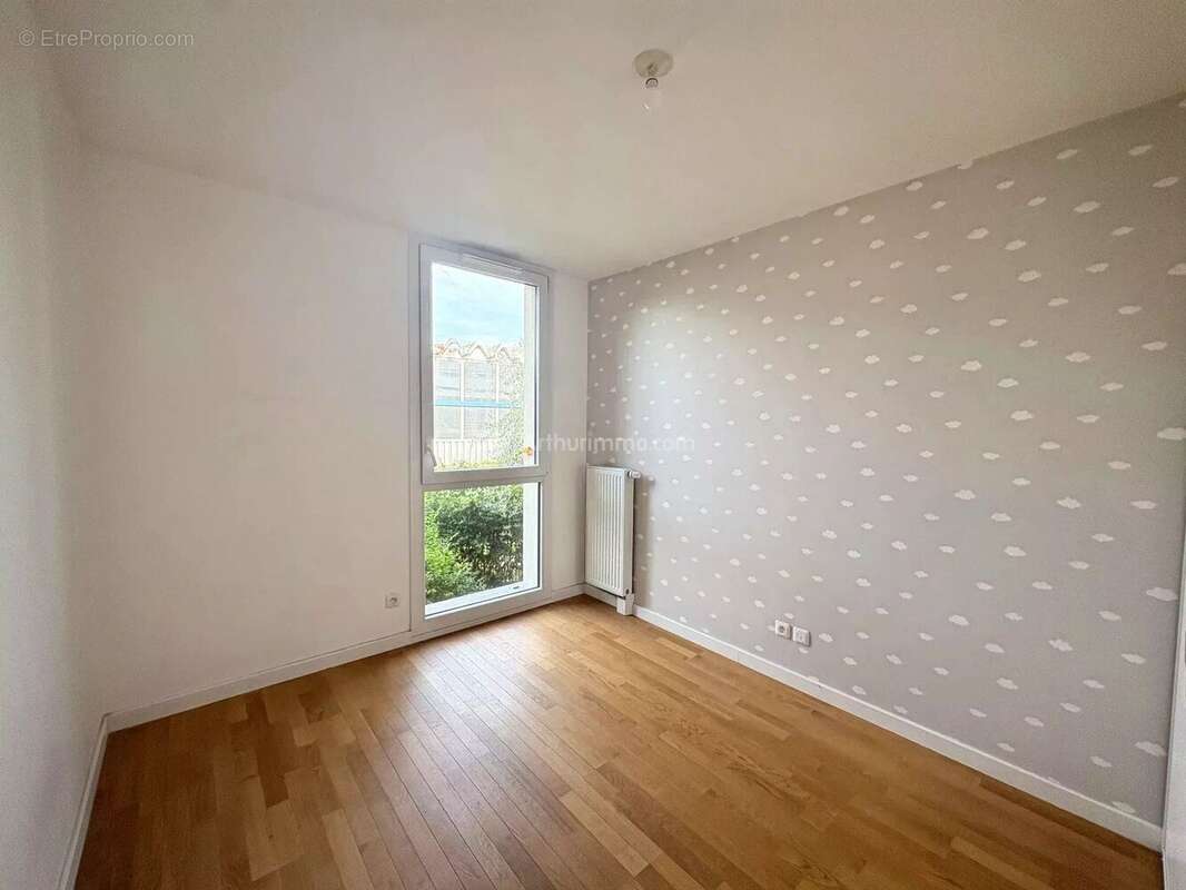 Appartement à BUSSY-SAINT-GEORGES