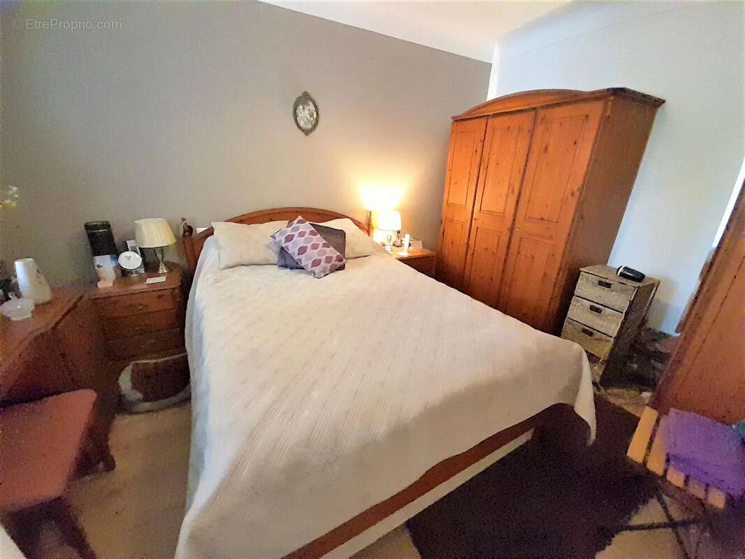 Appartement à LA SAUVETAT-DU-DROPT