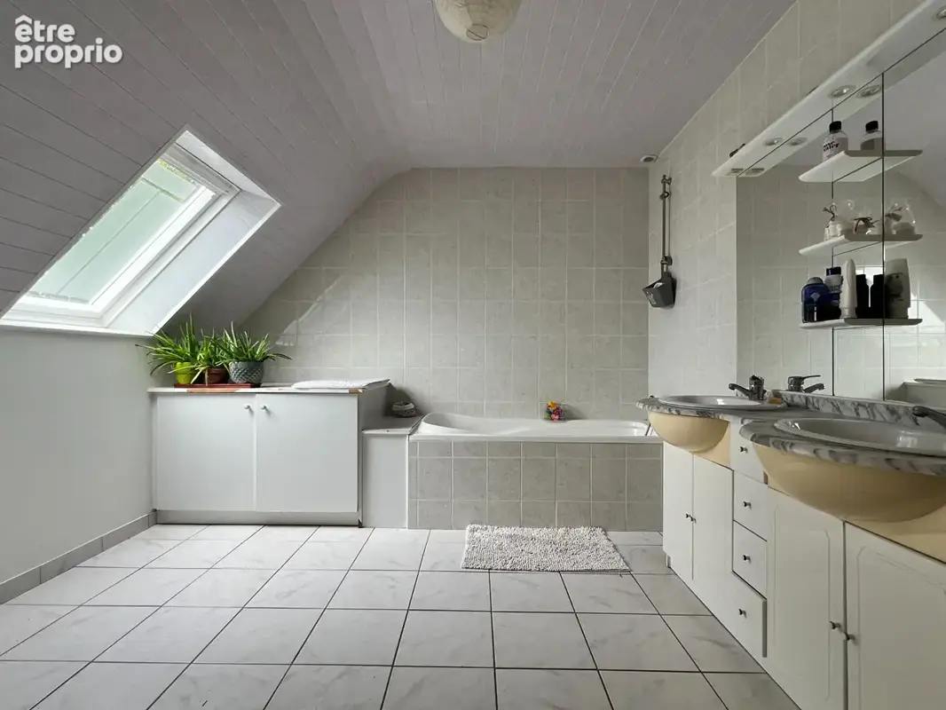 Maison chambre en rdc, double garage, jardin - photo 12