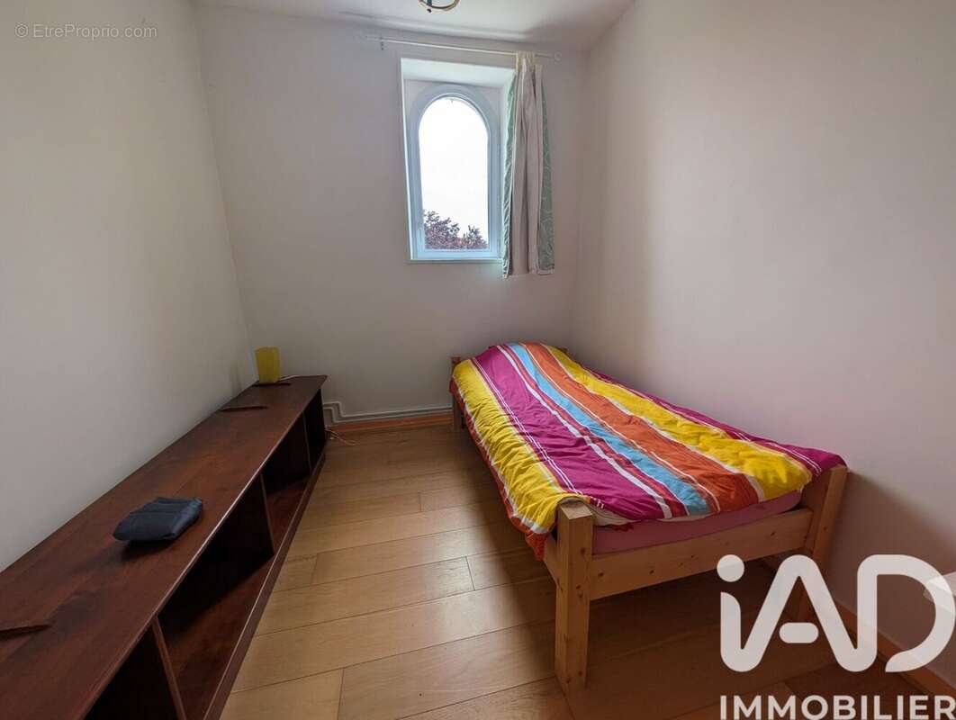 Maison 298 m² à Sainte-Severe  - photo 8