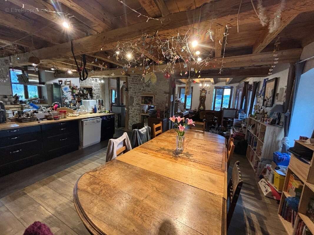 Maison à BONNEVILLE