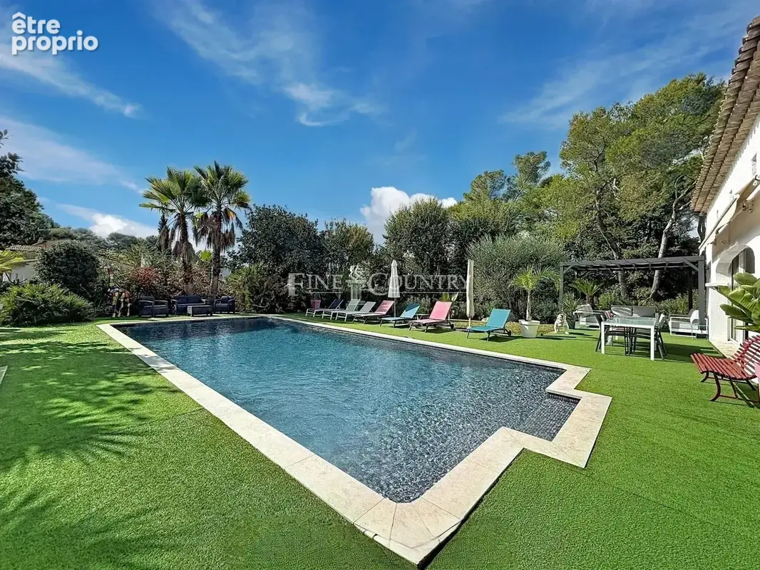 Villa rénovée à Mougins – Domaine privé - photo 4
