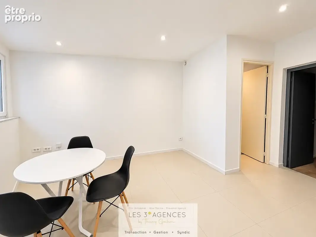 studio en plein coeur de Cogolin - photo 2