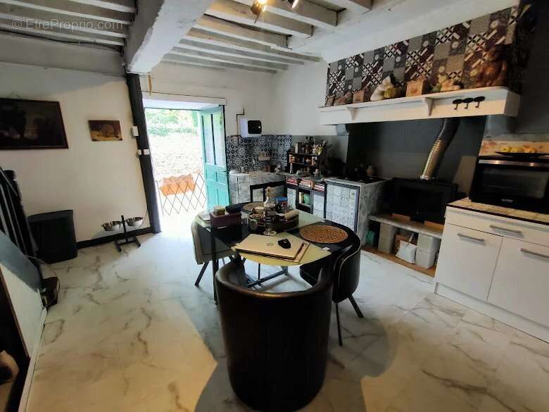 Maison 177 m² à Vayres  - photo 3
