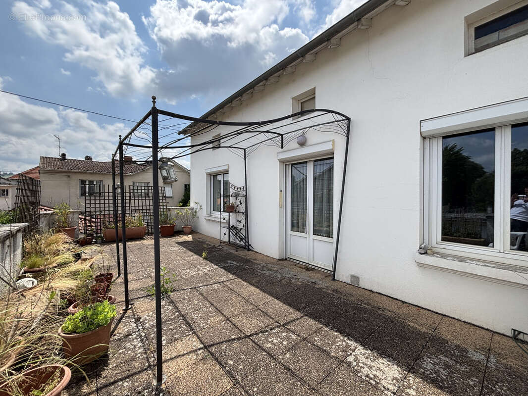 Maison à VILLENEUVE-SUR-LOT