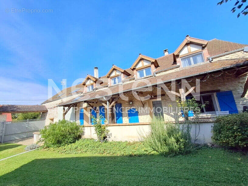 Maison à CHAUMONT-EN-VEXIN