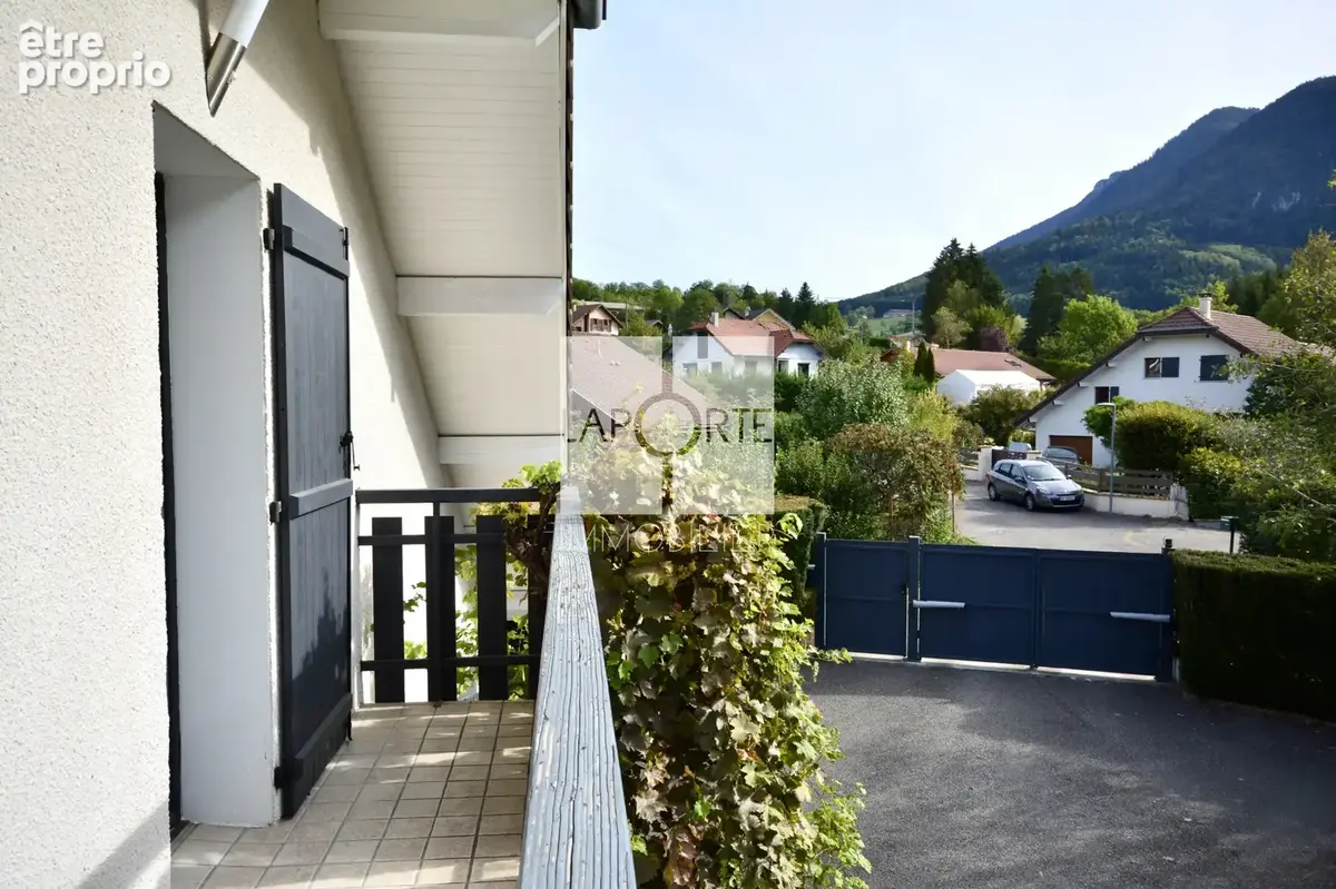 THORENS-GLIÈRES   170 m2 de surface totale   124 m2 habitables   5 chambres   terrain 801 m2   piscine   pompe - photo 18