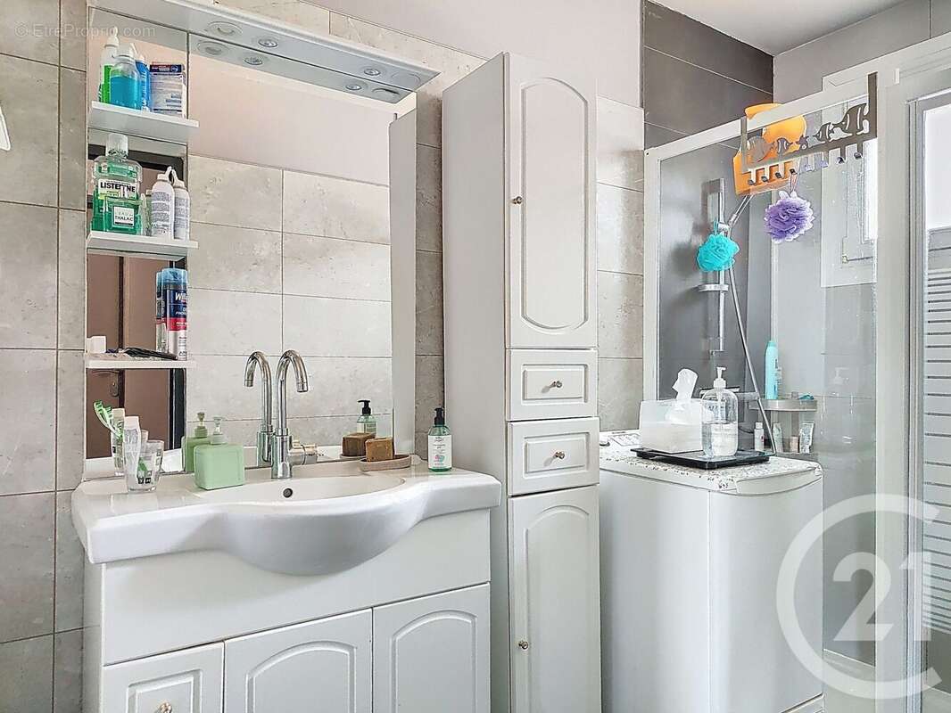 Maison à SAINT-MAXIMIN-LA-SAINTE-BAUME