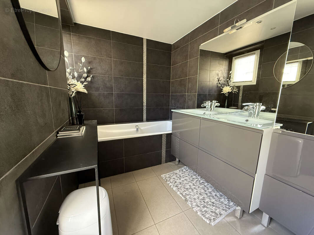 Maison à LES ALLUETS-LE-ROI