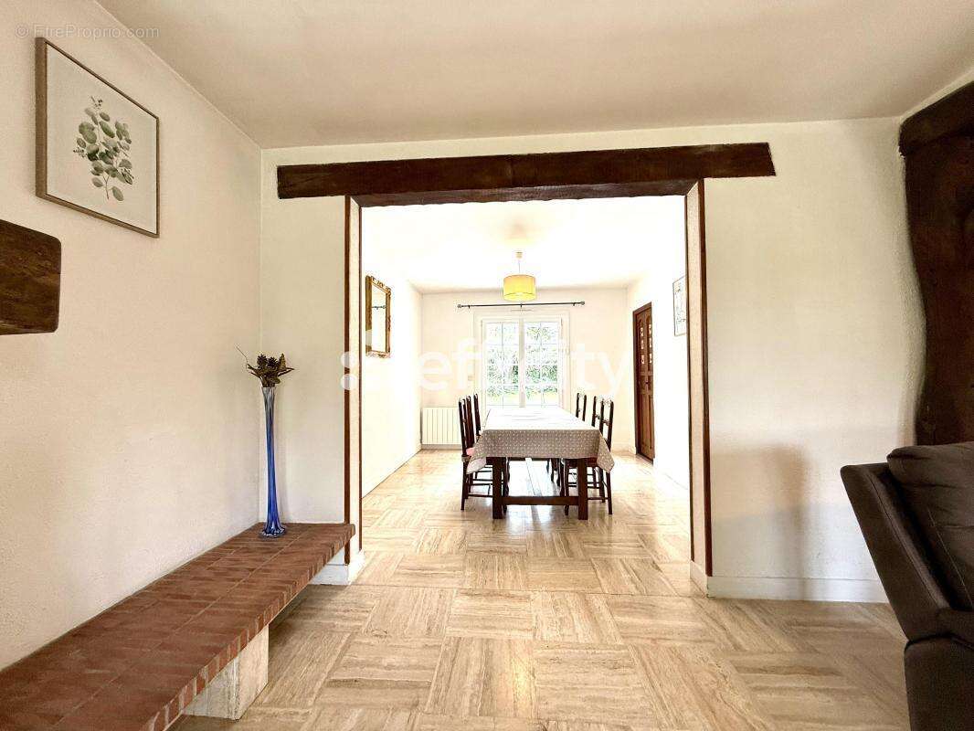 Maison à SAINT-CYR-EN-VAL