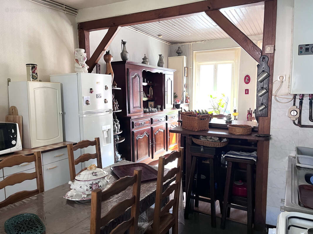 Maison à NOGENT-SUR-VERNISSON