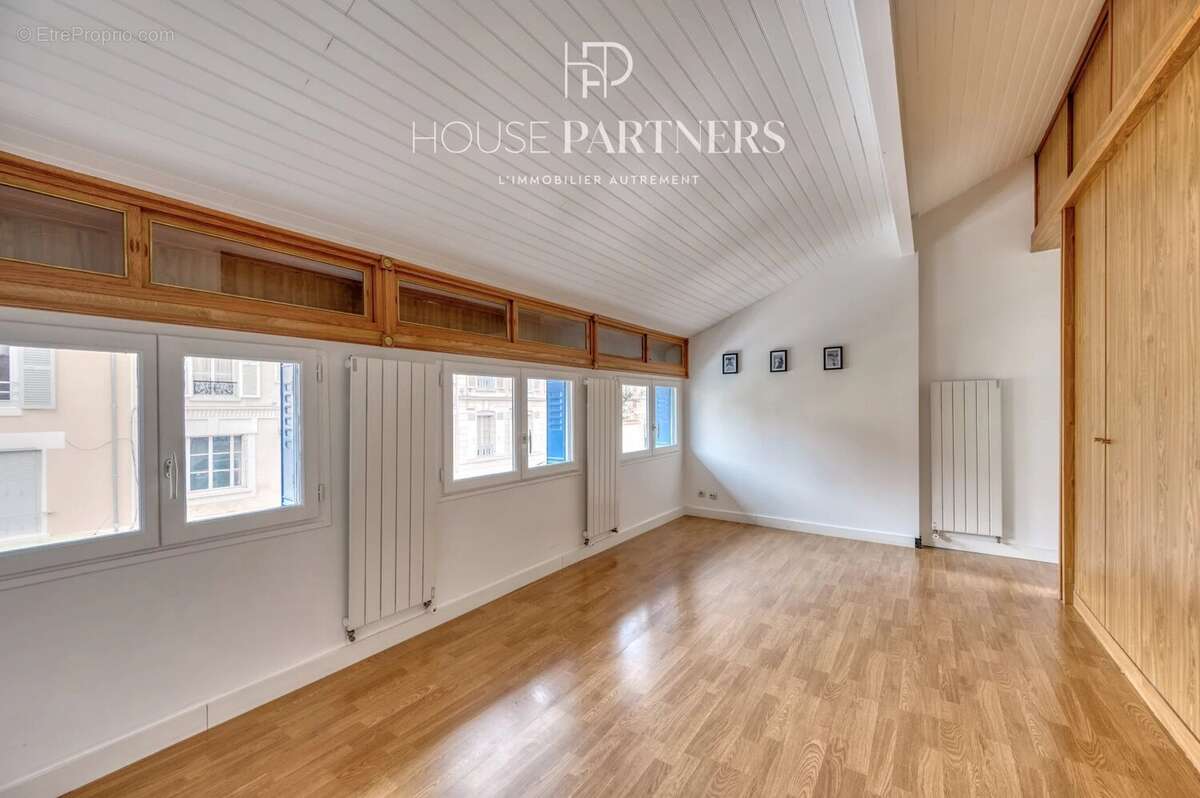 Maison à SAINT-GERMAIN-EN-LAYE