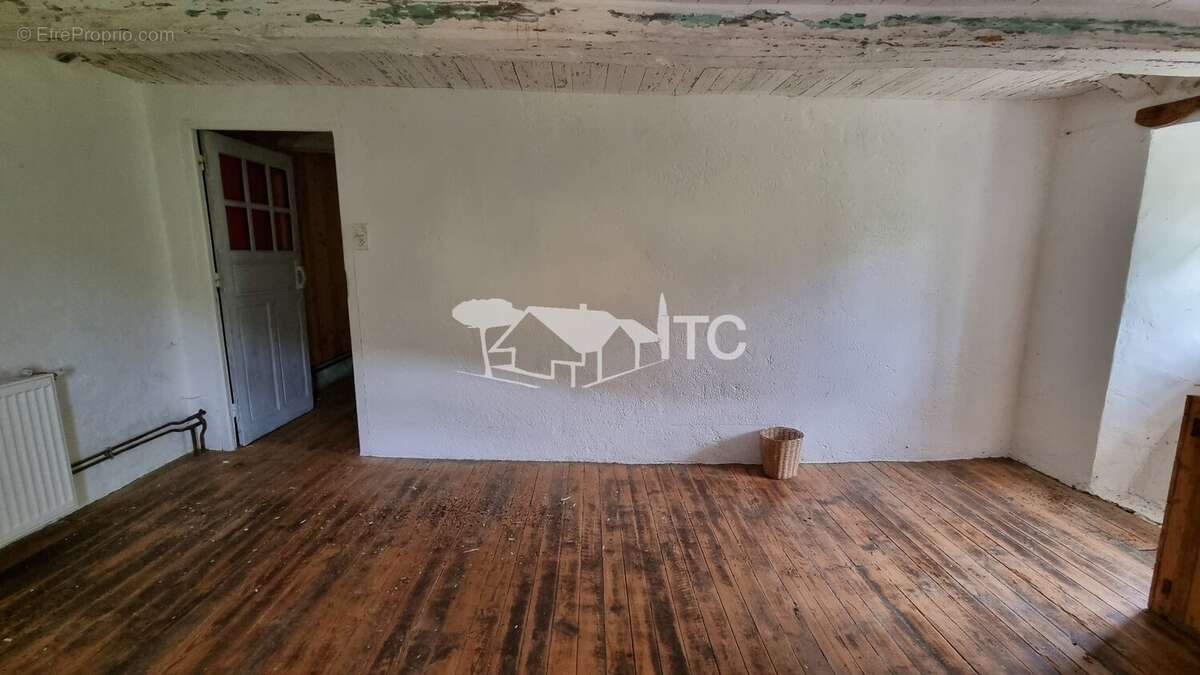 Maison à MONTSELGUES