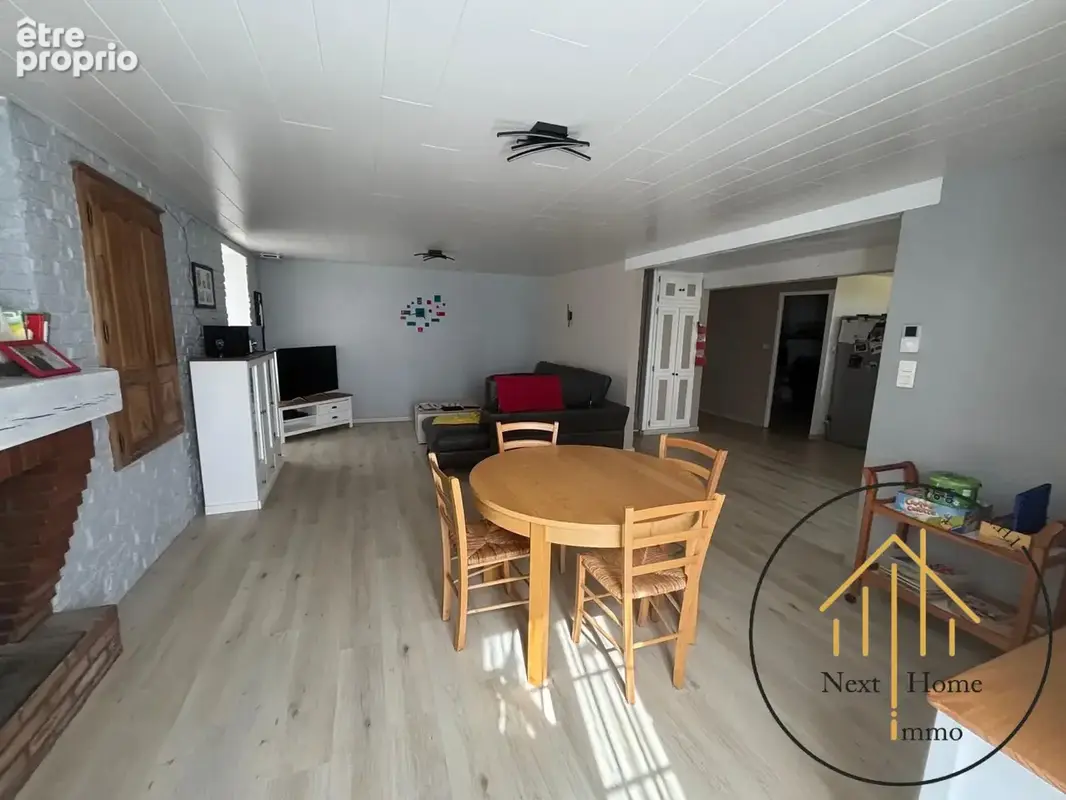 Maison 197 m² à Courgeac  - photo 6