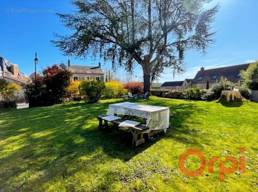 Maison à LE BRETHON