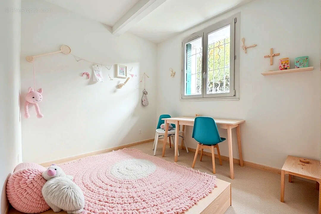 Appartement à SORGUES