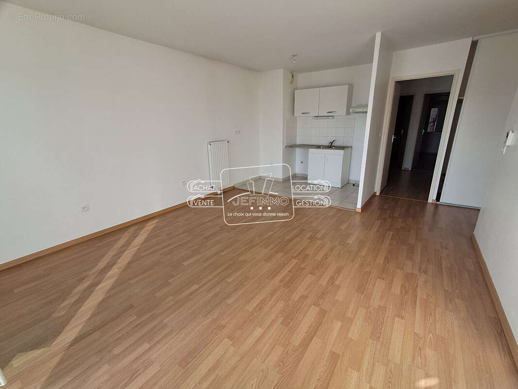 Appartement à SAINTE-LUCE-SUR-LOIRE