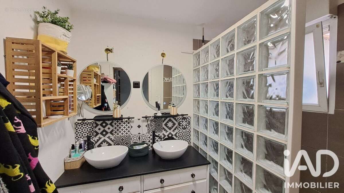 Maison 152 m² à Andel  - photo 7