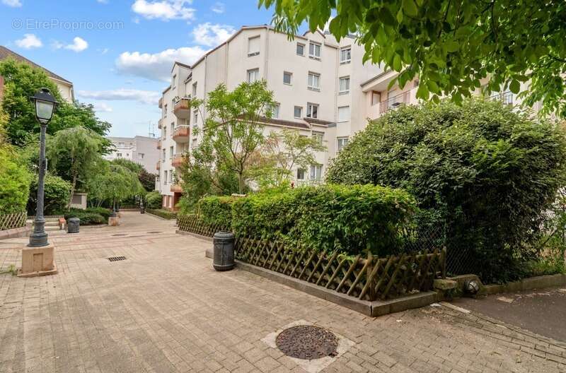 Appartement à NOGENT-SUR-MARNE