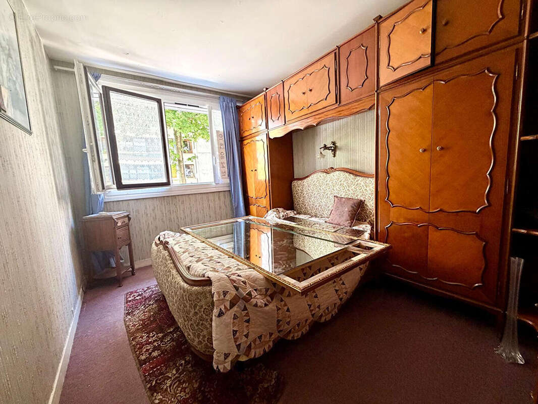 Appartement à PARIS-19E