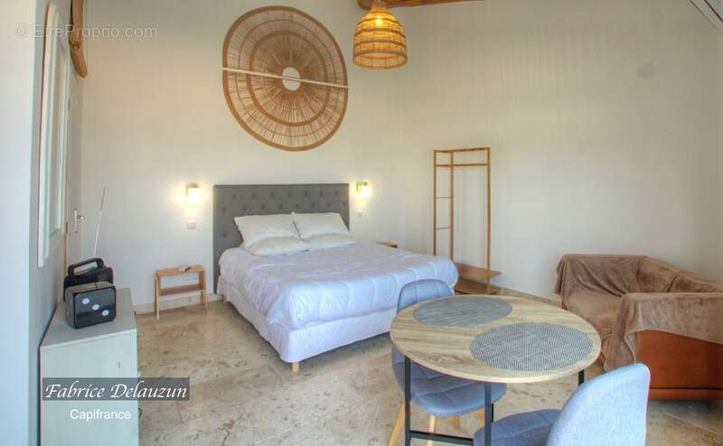 Propriete à vendre 9 pièces MAILLANE (13) - photo 10