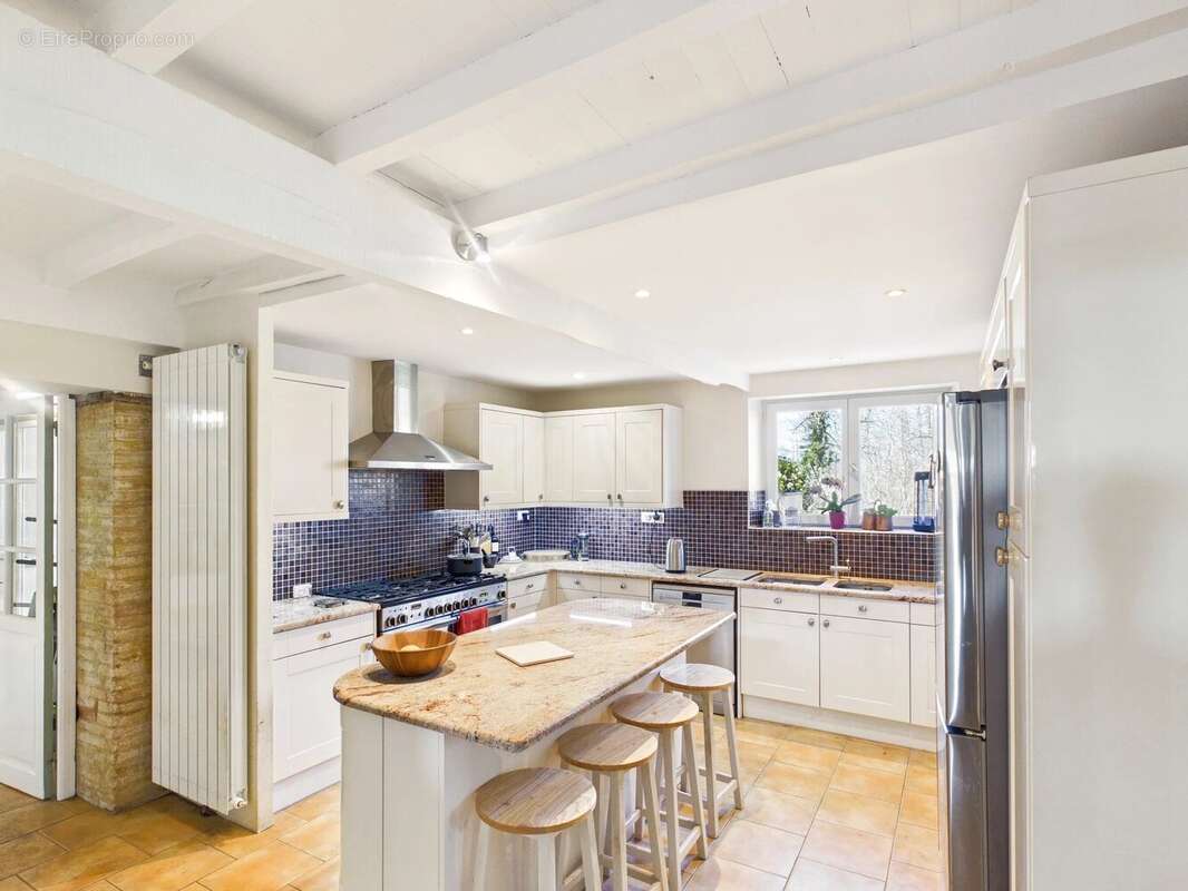 Maison à LISLE-SUR-TARN