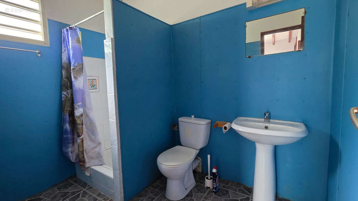 Maison à CAPESTERRE-DE-MARIE-GALANTE