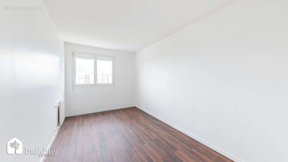 Appartement à LEVALLOIS-PERRET