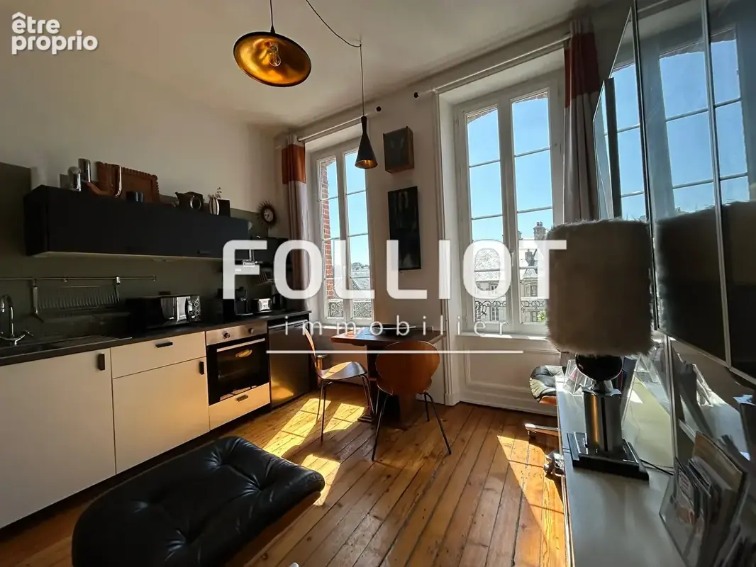 Appartement 2 pièces à vendre en centre-ville de Granville 50400 - photo 4