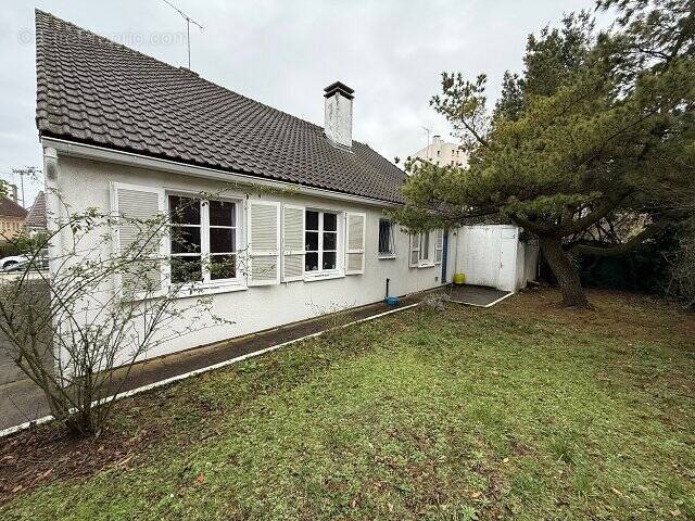 Maison à MAISONS-ALFORT