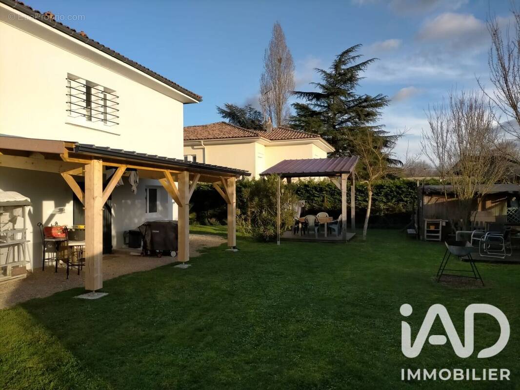 Photo 1 - Maison à PINEUILH