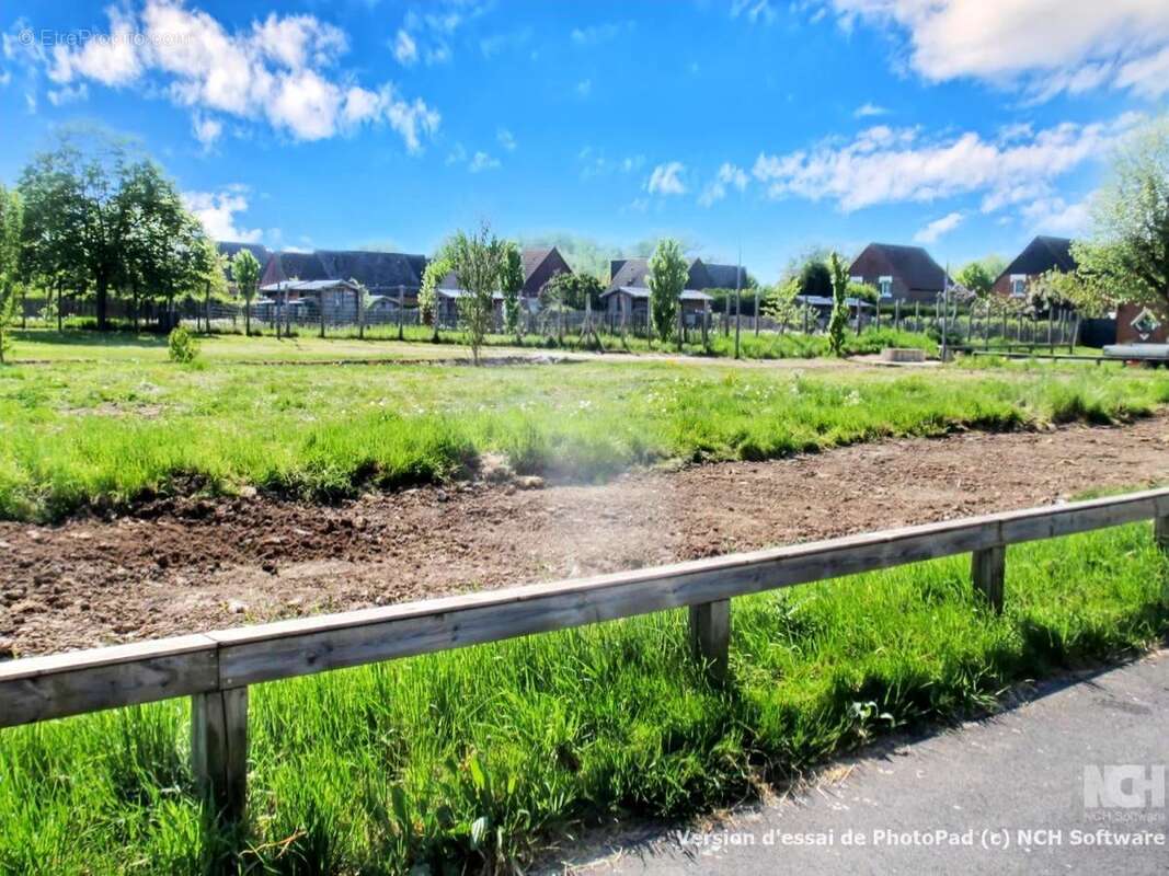 Terrain à RAIMBEAUCOURT